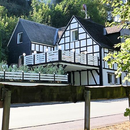 Pretty Holiday Home Near The Ski Area Schmallenberg Exterior foto