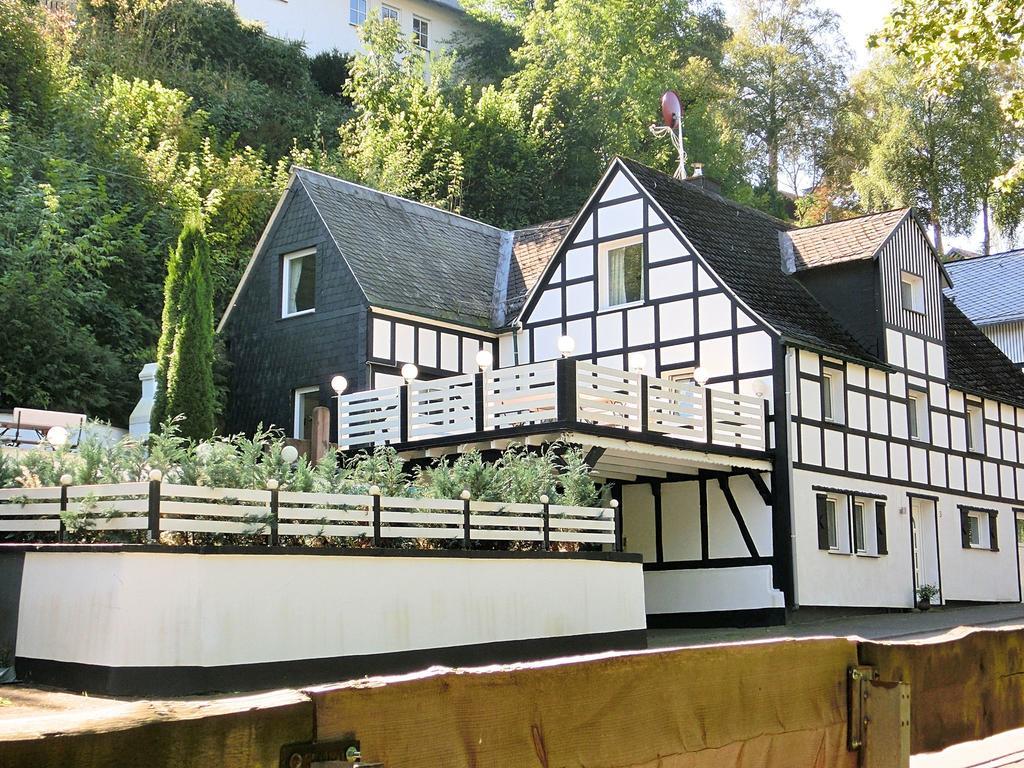 Pretty Holiday Home Near The Ski Area Schmallenberg Exterior foto